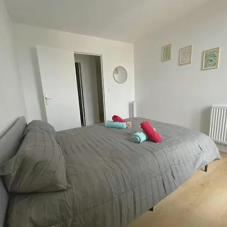 Apartment 9 Mi From Stade De France - Charming 5-room Saint-Denis (Seine-Saint-Denis)