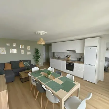 9 Mi From Stade De France - Charming 5-room Apartment Saint-Denis (Seine-Saint-Denis)
